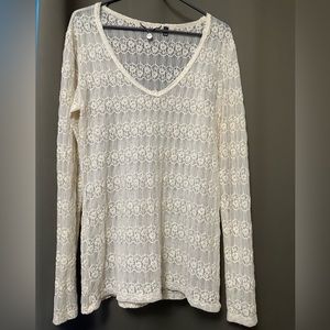 Gimmick by BKE Lace top